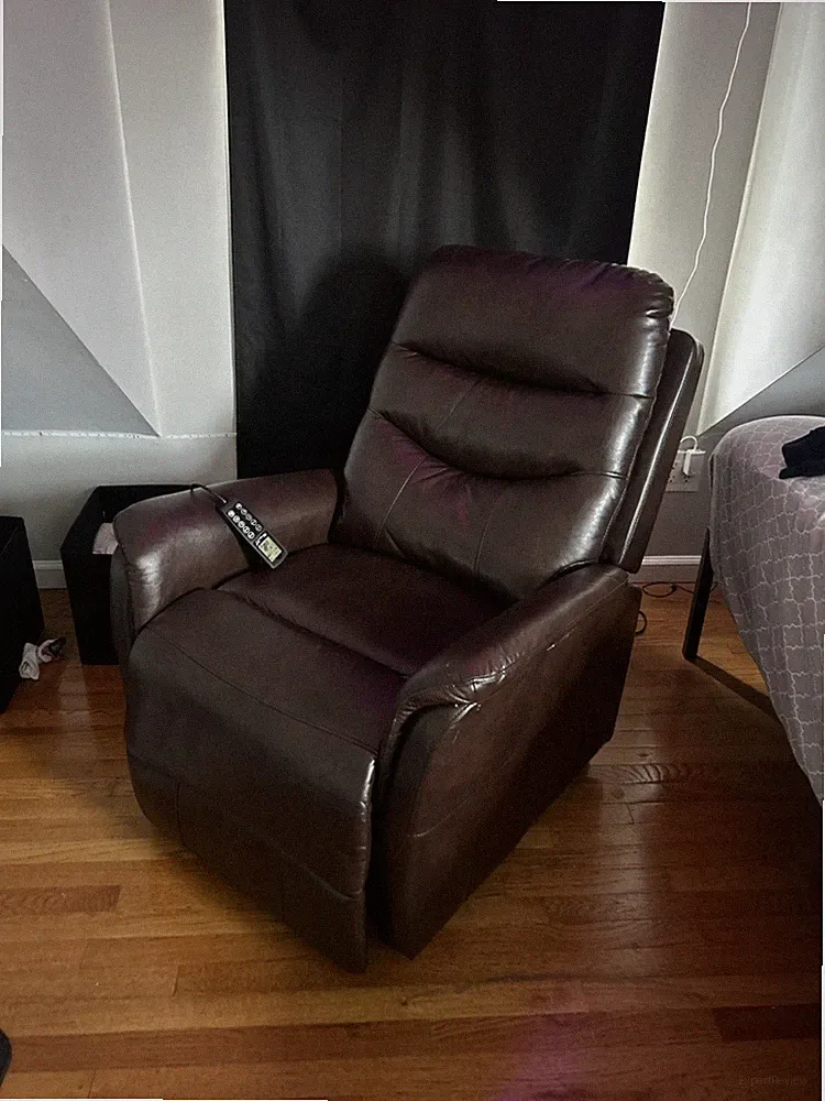 Massaging Recliner